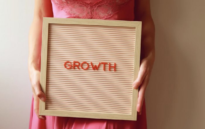 Article Image for How Financial Trends Shape Beauty Brand Growth