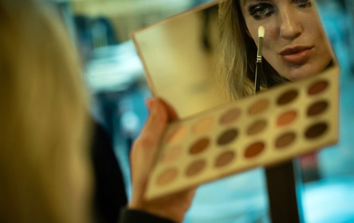 Article Image for How to Start a Career in the Beauty Industry